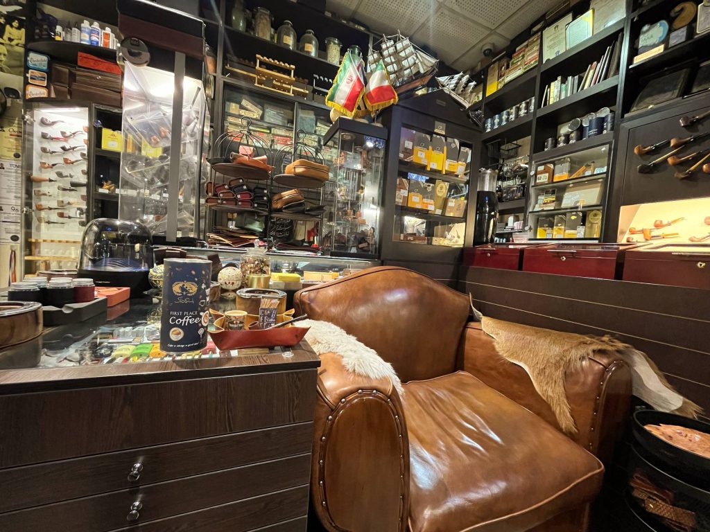 پیش از روشن کردن، بخوانید؛ چرا بررسی تخصصی سیگاربرگ و توتون مهم است؟